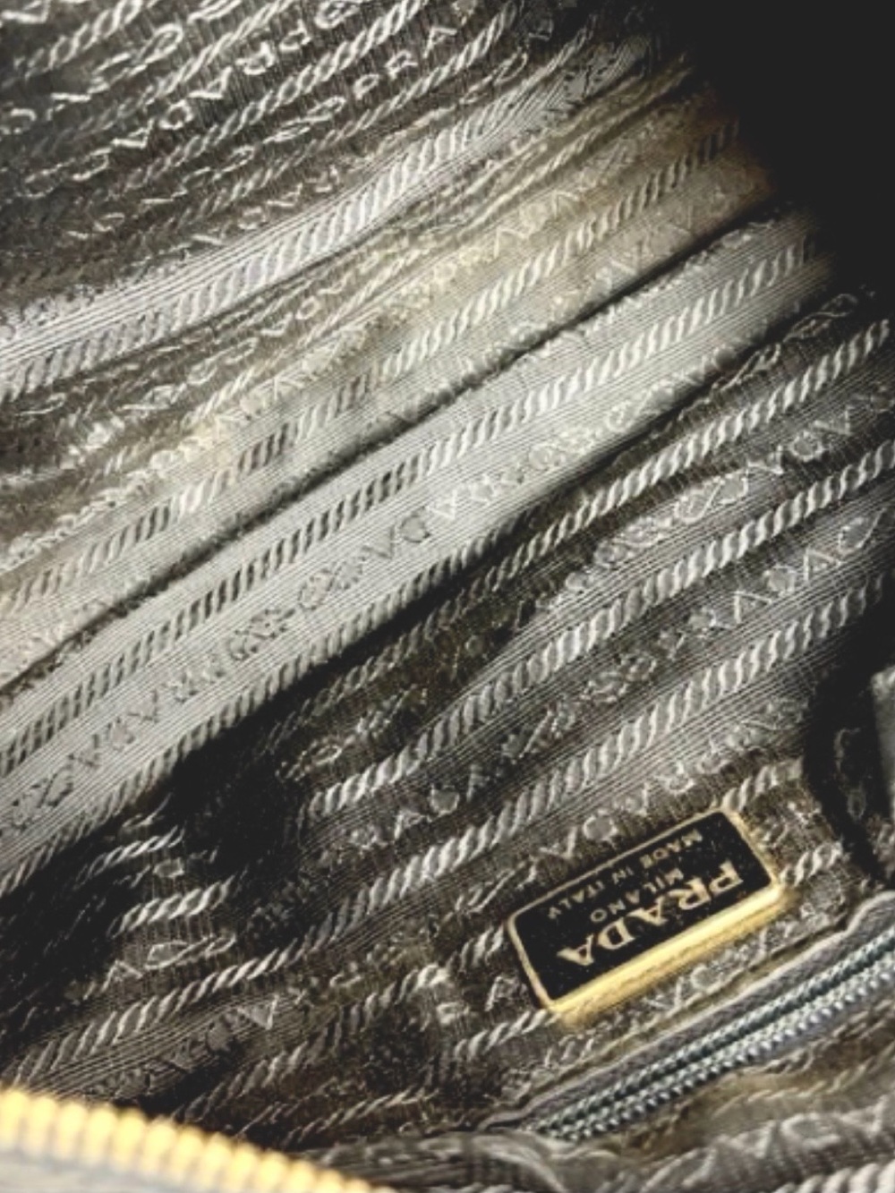 Prada⭐️Black Quilted Gold Chain Shoulder Bag! RARE! ⭐️Always Open to offers! - Picture 16 of 16